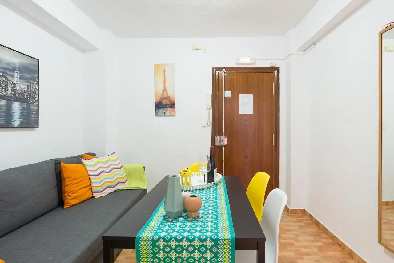 Marques de Larios Plaza Las Flores PARKING GRATIS Apartamento Málaga España